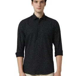 Peter England Black Cotton Slim fit Floral Shirts-picture-10
