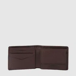 Hidesign Men Brown Textured Leather Two Fold Wallet image 3