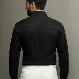 Vida Loca Men Smart Slim Fit Textured Spread Collar Cotton Formal Shirt image 2