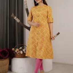 Fashion Petals Women Geometric Printed Ikat Daily Cotton Straight Kurta image 5