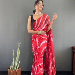 LeeliPeeri Designer Tie and Dye Ready to Wear Saree image 4