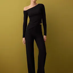 Trendyol Off-Shoulder Top With Trousers Clothing Set-image-79