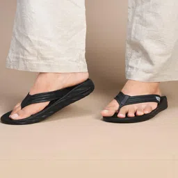 PROFOAM Men Flip-Flops image 4
