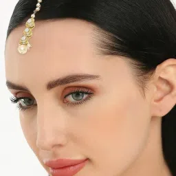 OOMPH Gold Tone Kundan & Pearls Floral Wedding Delicate Maang Tikka Pack of 3 image 3