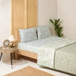 Westside Home Sage Leaf Design Reversible Quilted Queen Bed Comforter image 3