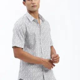 showoffff SHOWOFF White Cotton Slim fit Geometric Shirt image 3