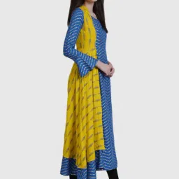 YASH GALLERY Blue Printed A Line Kurta image 3