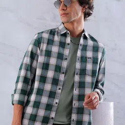 The Indian Garage Co Men Slim Fit Buffalo Checks Opaque Checked Casual Shirt-picture-33