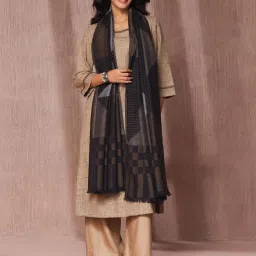 Fabindia Black Wool Regular Fit Woven Shawl image 3