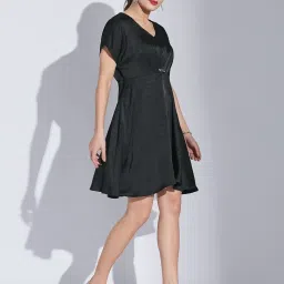 Latin Quarters Black Solid Short Sleeves Dress image 3