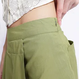 glitchez Asymmetrical Twist Box Pleats Mini Skort image 5