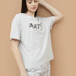 Ginger by Lifestyle Grey Chest Print T-Shirt image 3