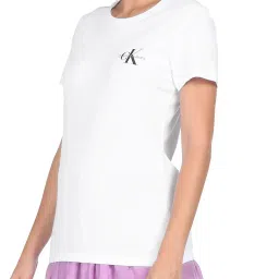 calvin klein jeans Calvin Klein Bright White & Bella Logo Slim Fit T-Shirt - Pack of 2 image 3