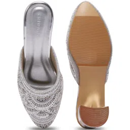 Eridani Women's Oviya Silver Mule Shoes image 3