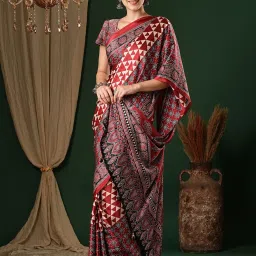 Saree Mall Red Printed Sarees With Unstitched Blouse image 3