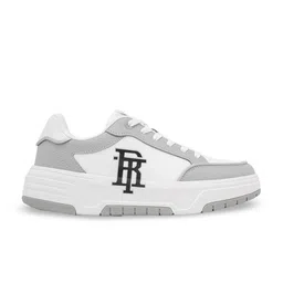 Red Tape Men Colourblocked Sneakers image 4