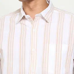 Peregrine by Pantaloons Men Striped Casual Shirt image 3