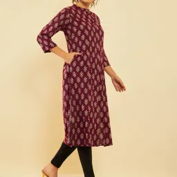 Soch Wine Rayon Foil Printed Mandarin Collar Panelled Kurta image 3
