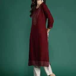 Indo Era Maroon Printed Straight Kurta image 3