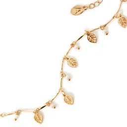 Accessorize London Gold Leaf and Pearl Charm Anklet image 3
