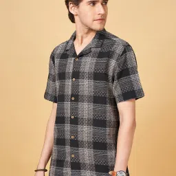7 Alt by Pantaloons Black Cotton Relaxed Fit Printed Shirt image 3