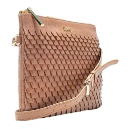 RI2K London Cognac Leather Medium Textured Cross Body Bag image 3