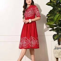 DECKEDUP Red Cotton Printed A-Line Dress image 3