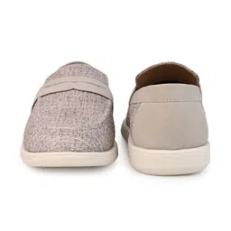 Mast & Harbour Men Textured Loafers image 5