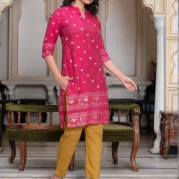 Juniper Pink Printed Kurtas image 3