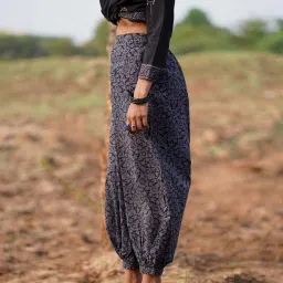 Chidiyaa Black WWB Wistful Dawn Abstract Regular Fit Pant image 3