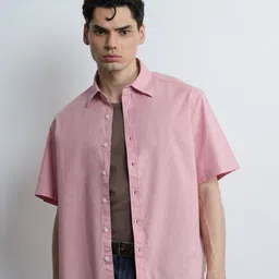 COVE AND LANE Men Relaxed Fit Solid Spread Collar Cotton Casual Shirt-picture-19