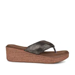 Inc.5 Women's Antique Gold Thong Wedges image 3
