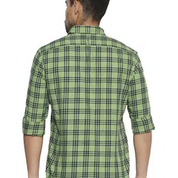 Basics Men Relaxed Fit Spread Collar Tartan Checked Cotton Casual Shirt image 5