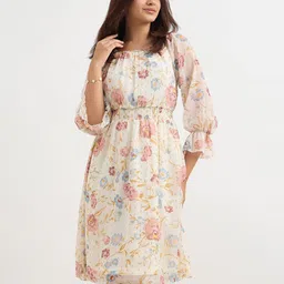 SALT ATTIRE Women Floral Printed Puff Sleeve Georgette Fit & Flare Dress image 3