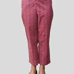 Artisan Glory Women Floral Printed Regular Pure Cotton Kurta with Trousers & With Dupatta image 4