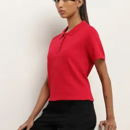 studiofit women Studiofit by Westside Red Ribbed Textured T-Shirt image 3