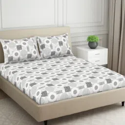 Welspun Harmony Silver Microfibre Geometric 120 TC Double Bedsheet with 2 Pillow Covers image 3