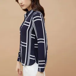 Code By Lifestyle Blue Regular Fit Printed Shirt image 3