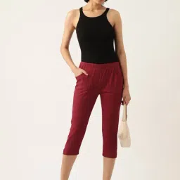 BRINNS Maroon Mid Rise Cropped Capris image 4