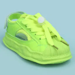 Babyoye Solid Colour Casual Shoes With Lace Up Closure - Green image 3