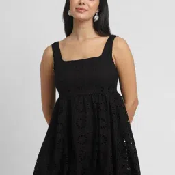 Forever 21 Black Cotton Embroidered A Line Dress-picture-24