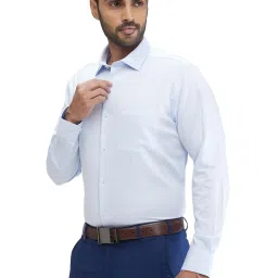 Park Avenue Blue Regular Fit Texture Shirt image 3