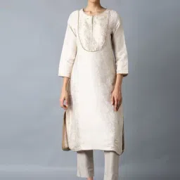 Wishful by W Cream Woven Pattern Straight Kurta-image-9