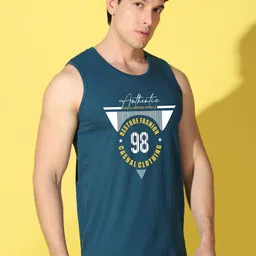 WOOSTRO Pack Of 2 Printed Combed Cotton GymInnerwear VWS26(ENJOY ORANGE)(98 PEACOCK) image 3