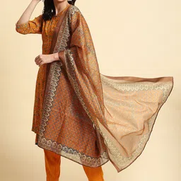 Shree Floral Printed Gotta Patti Keyhole Neck High-Low A-Line Kurta With Trouser & Dupatta image 2