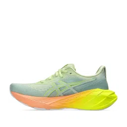 Asics Men's NOVABLAST 4 Green Running Shoes image 3