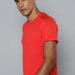 HRX By Hrithik Roshan Racketsport Men Racing Red Rapid-Dry Solid Tshirts-picture-14