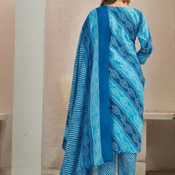 BAMSOM WEAR Women Embroidered Cotton Blend Kurta Sets With Dupatta image 3