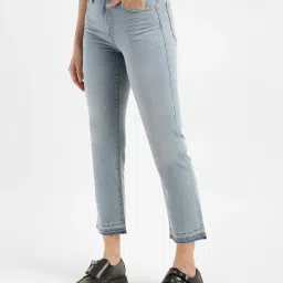Levi's 724 Light Blue Relaxed Fit High Rise Jeans image 3