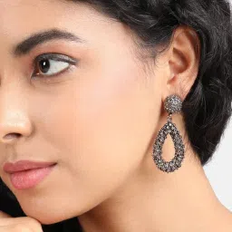 Sohi women's floral cluster teardrop drop earrings gold image 3
